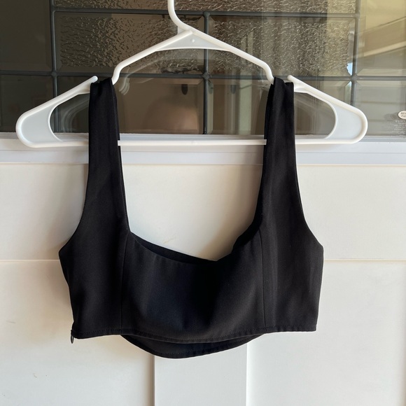 PRINCESS POLLY black square neck crop top - Picture 5 of 5